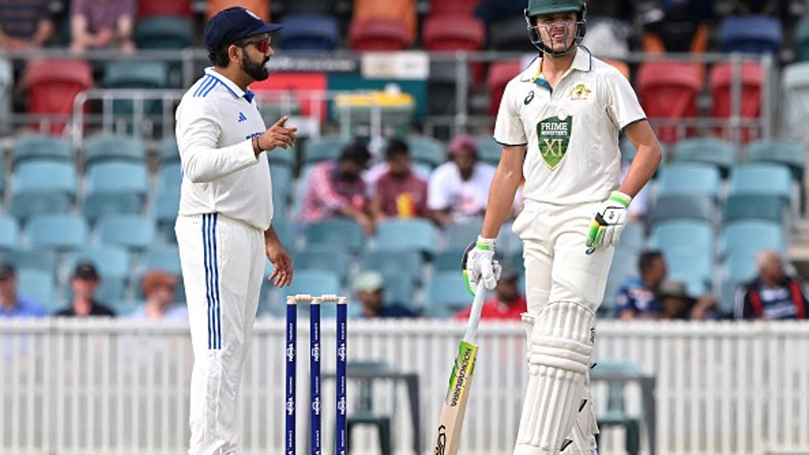 IND vs AUS : टीम इंडिया ने जीत के बाद भी नहीं छोड़ा मैदान, पिंक बॉल मैच में जारी रखी बैटिंग, 241 रन के लक्ष्य में बनाए 257 रन, जानिए ऑस्ट्रेलिया में ये क्या हुआ? IND vs AUS : टीम इंडिया ने जीत के बाद भी नहीं छोड़ा मैदान, पिंक बॉल मैच में जारी रखी बैटिंग, 241 रन के लक्ष्य में बनाए 257 रन, जानिए ऑस्ट्रेलिया में ये क्या हुआ?