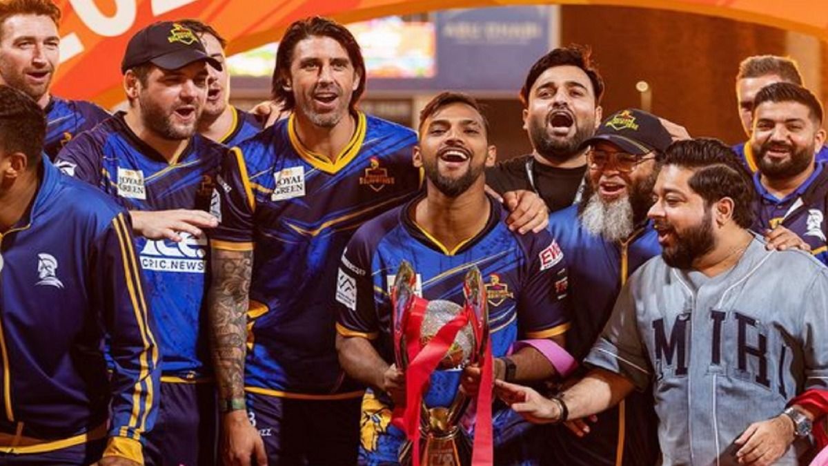 Abu Dhabi T10:  निकोलस पूरन की टीम 41 गेंदों में फाइनल जीत तीसरी बार बनी चैंपियन, राजस्‍थान रॉयल्‍स से बाहर होने वाले ओपनर ने 21 गेंदों में ठोके नॉटआउट 56 रन