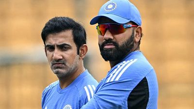 रोहित शर्मा पर एडिलेड टेस्ट से पहले बड़ा फैसला लेने वाले हैं गौतम गंभीर, ऑस्ट्रेलिया पहुंचने के बाद हेड कोच उठाने वाले है कदम SportsTak Hindi