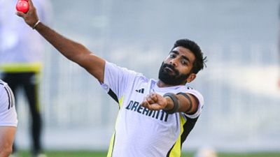 IND vs AUS: टीम इंडिया की तैयारी में बुमराह ने कोहली को खूब नचाया, विराट ने ऐसे दिया जवाब, जसप्रीत ने पंत-जायसवाल के भी छुड़ाए छक्के SportsTak Hindi