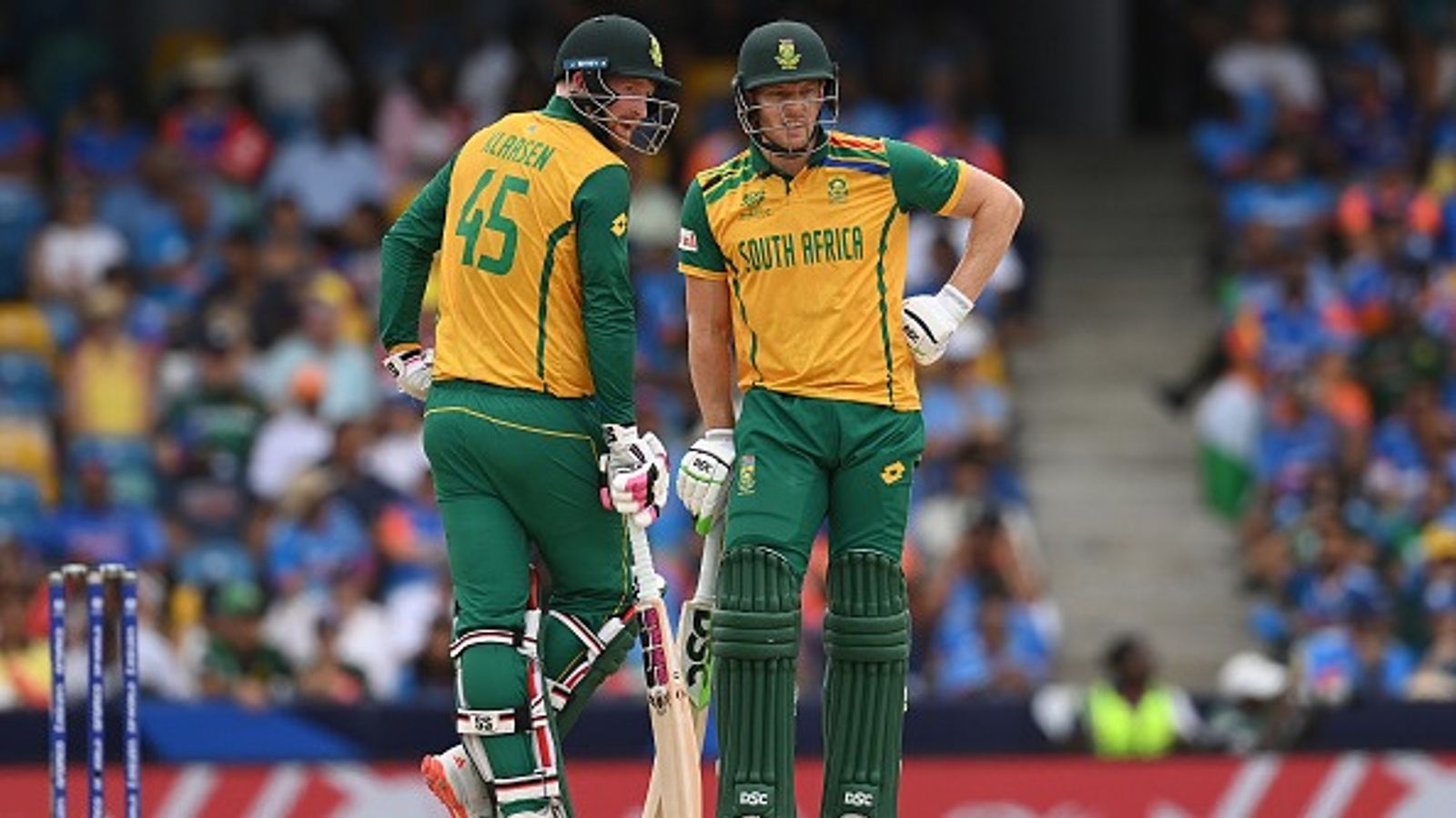 SA vs PAK: साउथ अफ्रीका T20I स्क्वॉड का पाकिस्तान सीरीज के लिए ऐलान, भारत के खिलाफ खेले 8 सितारे बाहर, नॉर्किया-शम्सी की वापसी SA vs PAK: साउथ अफ्रीका T20I स्क्वॉड का पाकिस्तान सीरीज के लिए ऐलान, भारत के खिलाफ खेले 8 सितारे बाहर, नॉर्किया-शम्सी की वापसी