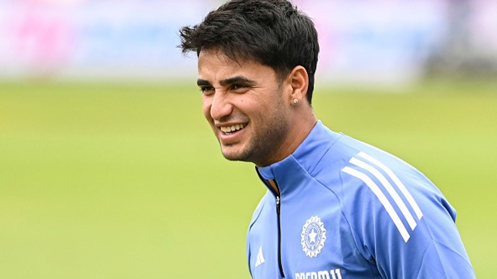 Abhishek Sharma Record Cenutry : अभिषेक शर्मा ने 28 गेंद में आतिशी शतक ठोक क्रिस गेल को पछाड़ा, 11 छक्के से पंजाब को 57 गेंद में जिताया T20 मैच Abhishek Sharma Record Cenutry : अभिषेक शर्मा ने 28 गेंद में आतिशी शतक ठोक क्रिस गेल को पछाड़ा, 11 छक्के से पंजाब को 57 गेंद में जिताया T20 मैच