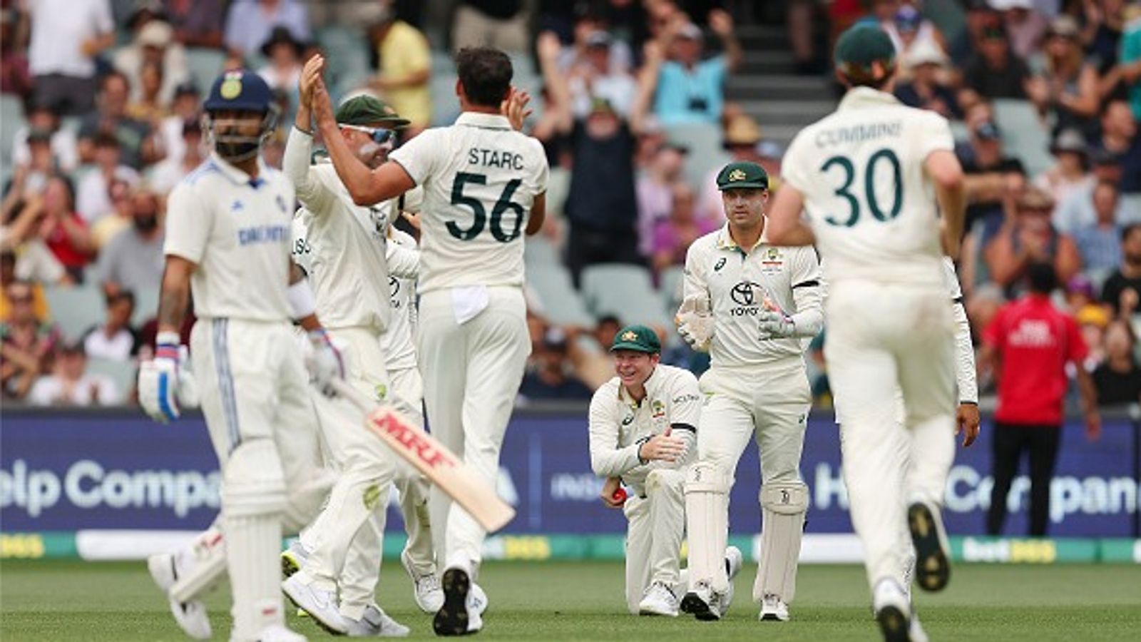 IND vs AUS: पिंक बॉल टेस्ट पर खतरा? मौसम को लेकर आई डराने वाली खबर, डिनर ब्रेक के दौरान एक्शन में आए ग्राउंड्समैन IND vs AUS: पिंक बॉल टेस्ट पर खतरा? मौसम को लेकर आई डराने वाली खबर, डिनर ब्रेक के दौरान एक्शन में आए ग्राउंड्समैन