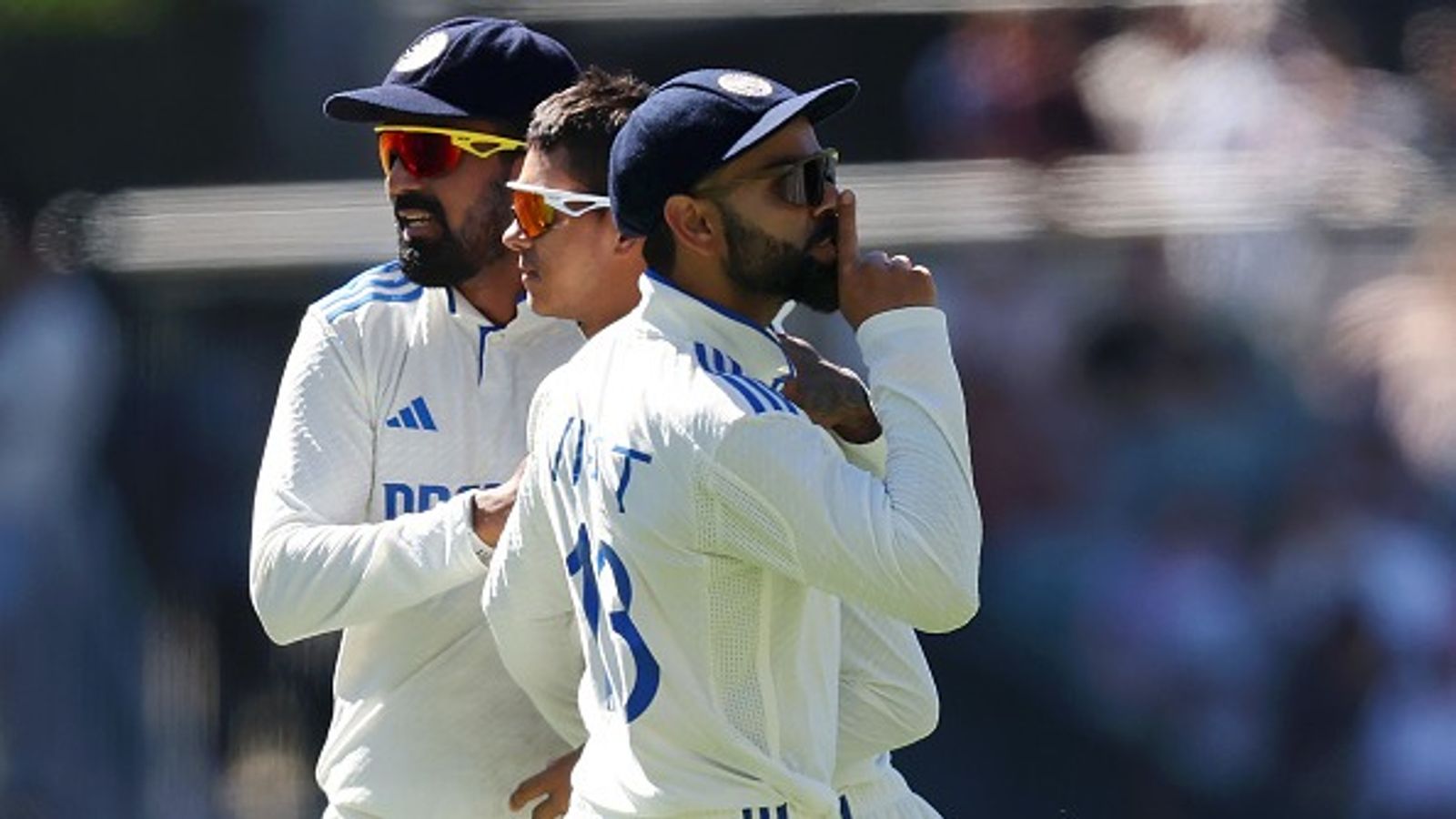 विराट कोहली ने लाबुशेन के विकेट के बाद ऑस्ट्रेलियाई दर्शकों को कराया शांत, मुंह देखते रह गए कप्तान पैट कमिंस, Video विराट कोहली ने लाबुशेन के विकेट के बाद ऑस्ट्रेलियाई दर्शकों को कराया शांत, मुंह देखते रह गए कप्तान पैट कमिंस, Video