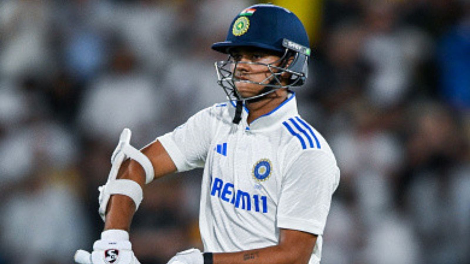 IND vs AUS: 'ऐसा मत कर तू', यशस्वी जायसवाल रन के लिए नहीं भागे तो शुभमन गिल ने लगाई डांट, एडिलेड टेस्ट में यह क्या हुआ IND vs AUS: 'ऐसा मत कर तू', यशस्वी जायसवाल रन के लिए नहीं भागे तो शुभमन गिल ने लगाई डांट, एडिलेड टेस्ट में यह क्या हुआ