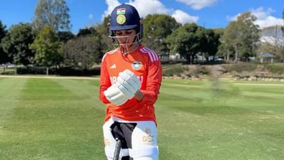 IND vs AUS: टीम इंडिया को बड़ा झटका, तीसरे मैच से स्टार ओपनर बाहर, दूसरे मुकाबले के दौरान लगी थी चोट SportsTak Hindi