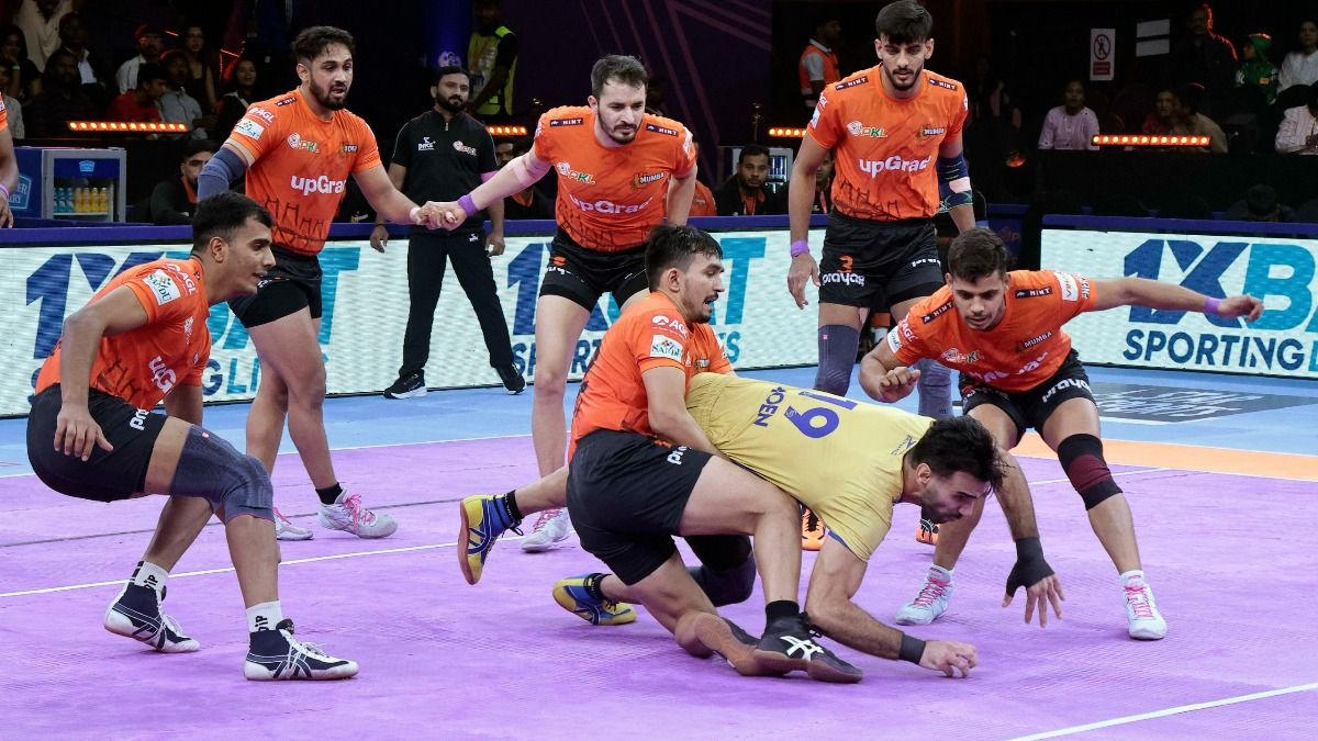 Pro Kabaddi League 11: बेंगलुरु को हराकर प्लेऑफ्स में पहुंचने वाली पहली टीम बनी हरियाणा, यू मुंबा ने तमिल थलाइवाज को दी मात