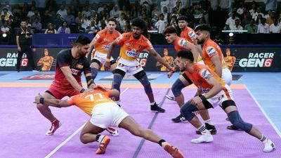 PKL 11: तमिल थलाइवाज को हराकर पटना पाइरेट्स नंबर दो पर पहुंचे, पुनेरी पलटन ने बेंगलुरू बुल्स को रौंदा SportsTak Hindi