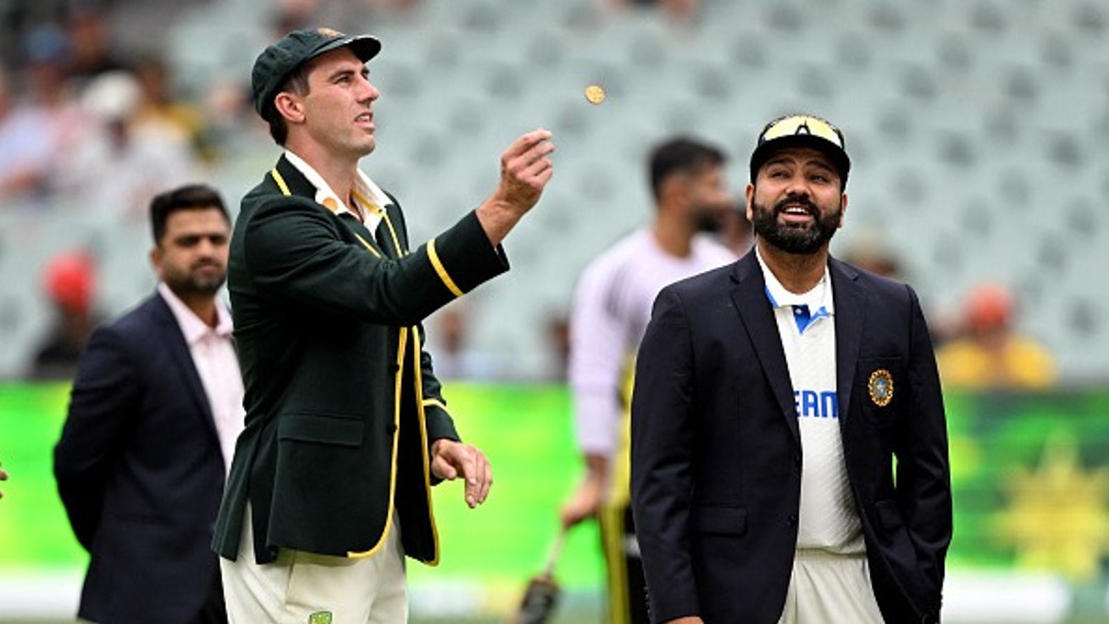 IND vs AUS : भारत ने जीता टॉस, रोहित शर्मा ने टीम इंडिया से दो खिलाड़ियों को निकाला, जानें दोनों टीमों की Playing XI  IND vs AUS : भारत ने जीता टॉस, रोहित शर्मा ने टीम इंडिया से दो खिलाड़ियों को निकाला, जानें दोनों टीमों की Playing XI