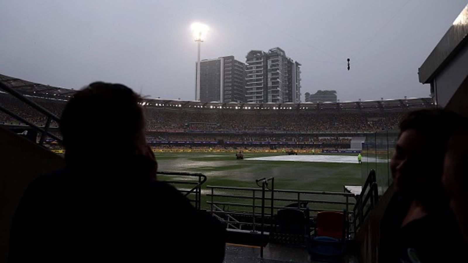 WTC Final : भारत-ऑस्ट्रेलिया के बीच अगर गाबा टेस्ट बारिश से धुला तो WTC फाइनल कैसे पहुंचेगी टीम इंडिया, नए समीकरण आए सामने WTC Final : भारत-ऑस्ट्रेलिया के बीच अगर गाबा टेस्ट बारिश से धुला तो WTC फाइनल कैसे पहुंचेगी टीम इंडिया, नए समीकरण आए सामने