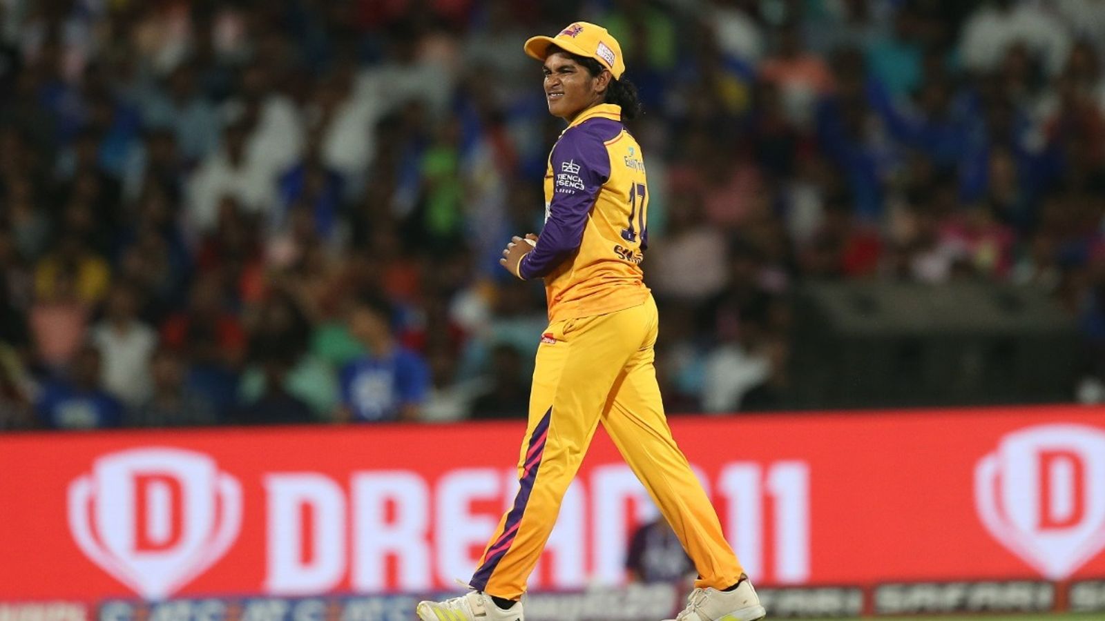 धारावी की झुग्गी में रहने वाली कैसे बनी WPL 2025 ऑक्शन की सबसे महंगी खिलाड़ी? काफी दिलचस्प है सिमरन शेख की उड़ान की कहानी धारावी की झुग्गी में रहने वाली कैसे बनी WPL 2025 ऑक्शन की सबसे महंगी खिलाड़ी? काफी दिलचस्प है सिमरन शेख की उड़ान की कहानी