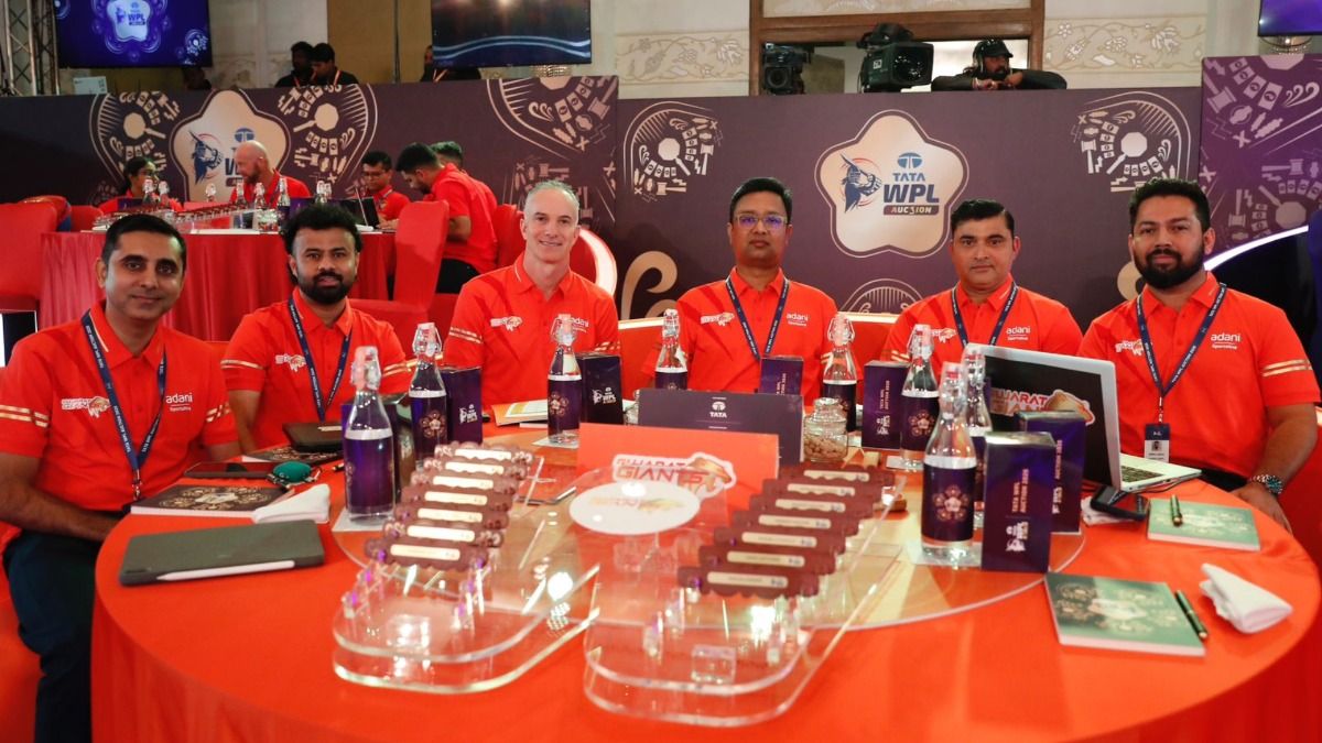Gujarat Giants Full Squad, WPL 2025: गुजरात जायंट्स ने खरीदी सबसे महंगी खिलाड़ी, जिस विदेशी खिलाड़ी के साथ 2 साल पहहले हुआ बवाल उसे भी लिया, देखिए पूरा स्क्वॉड