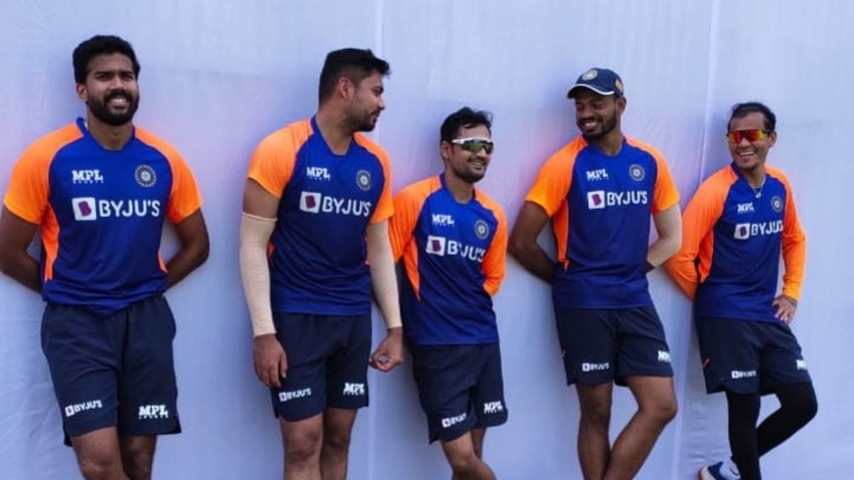 बड़ी खबर: भारत-ऑस्ट्रेलिया सीरीज के बीच भारतीय तेज गेंदबाज ने लिया संन्यास, 80 मैच में चटकाए थे 248 विकेट, IPL में भी किया था कमाल
