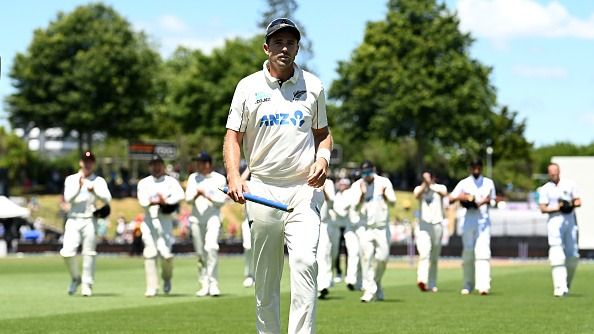 NZ vs ENG : टिम साउदी के विदाई टेस्ट में न्यूजीलैंड ने रचा इतिहास, इंग्लैंड को 423 रनों से बुरी तरह रौंदा, रेड बॉल में पहली बार किया ये कारनामा 