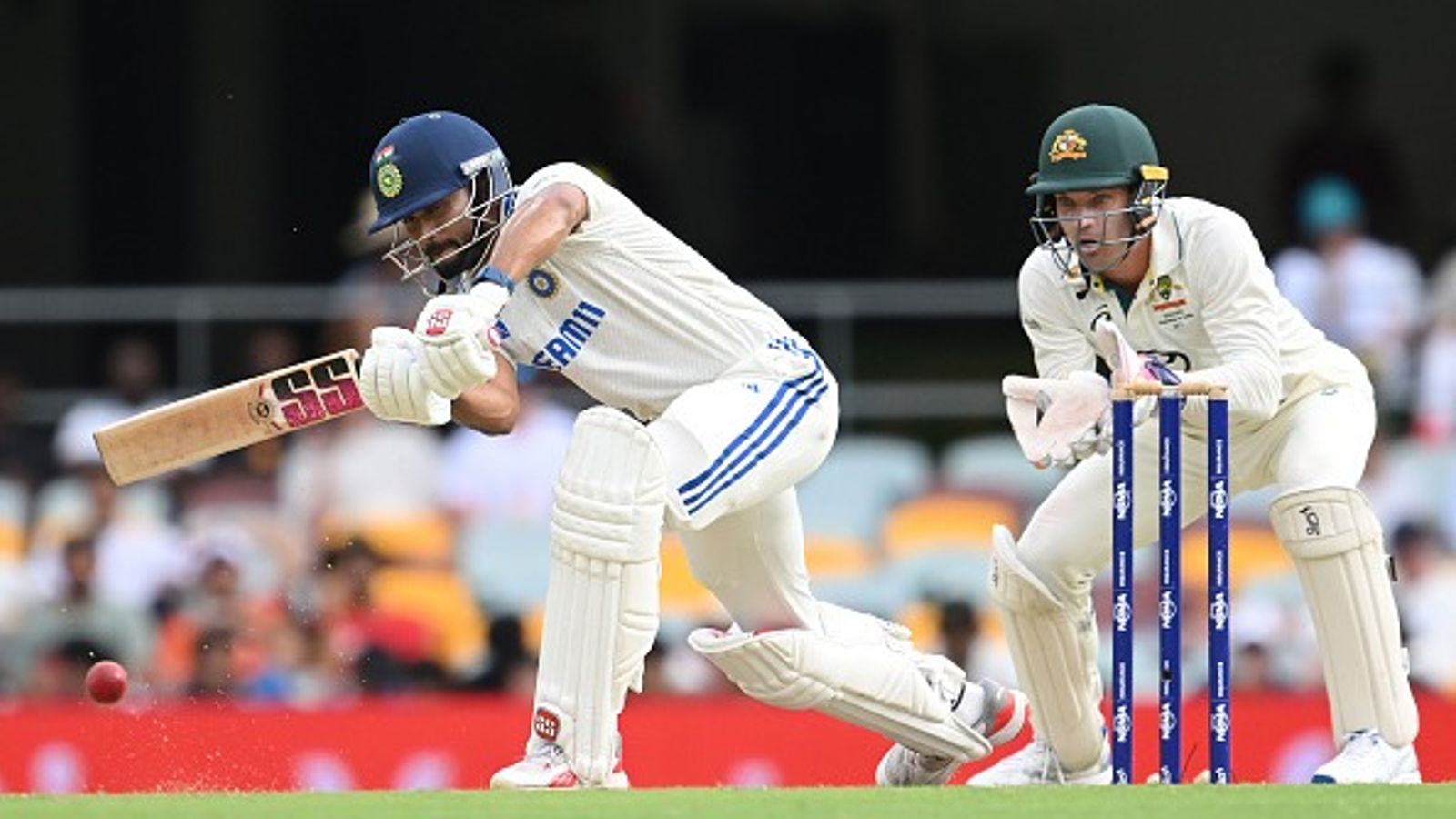 'केएल राहुल की तरह...', गाबा टेस्ट के दौरान ऑस्ट्रेलियाई खिलाड़ी की हरकत का Video वायरल, नितीश कुमार रेड्डी को क्रीज पर किया परेशान 'केएल राहुल की तरह...', गाबा टेस्ट के दौरान ऑस्ट्रेलियाई खिलाड़ी की हरकत का Video वायरल, नितीश कुमार रेड्डी को क्रीज पर किया परेशान