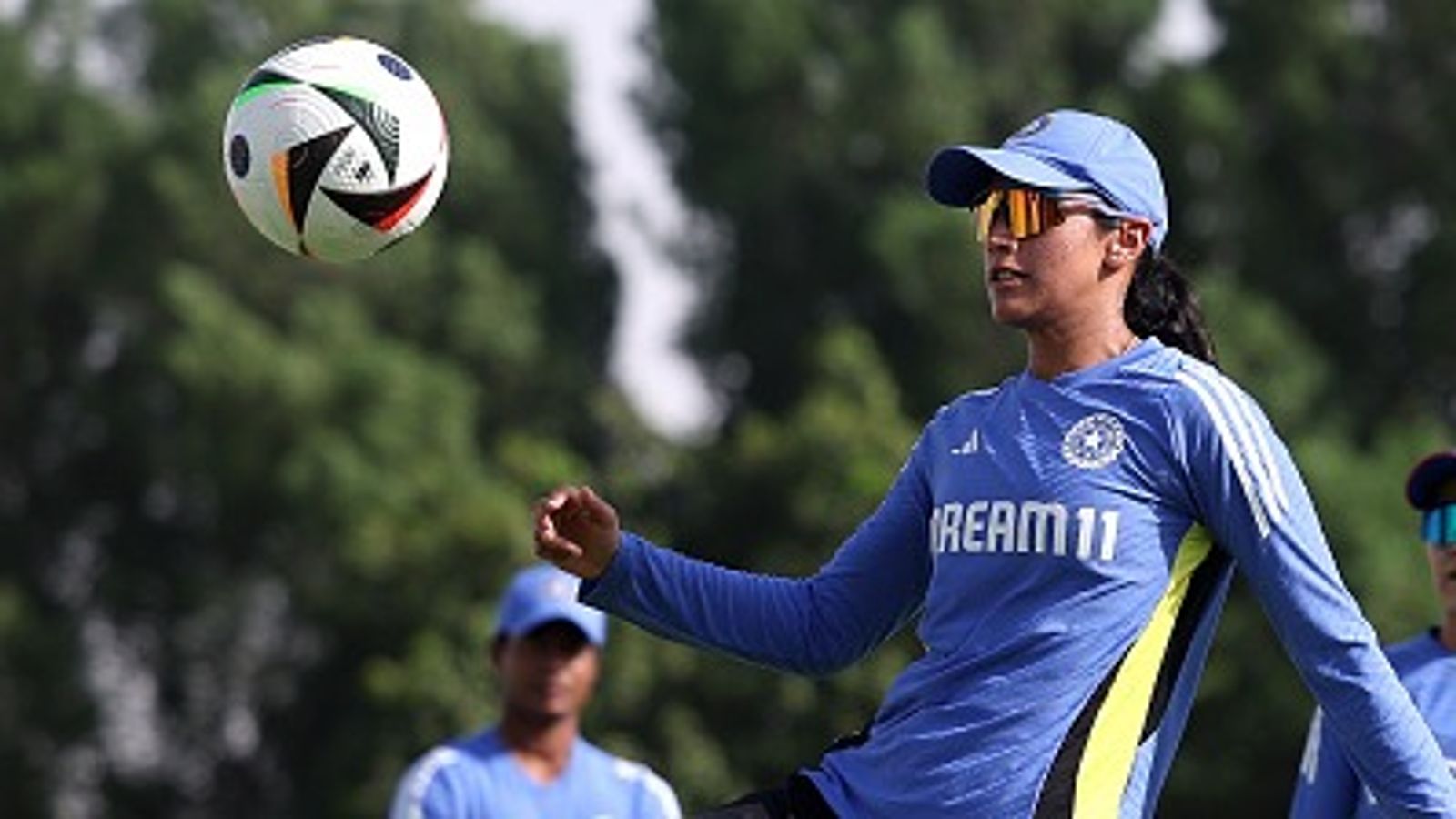 ऑस्ट्रेलिया के खिलाफ पर्थ में शतक लगाने के बाद भारतीय स्टार बल्लेबाज को हुआ फायदा, ICC ने कई दिनों के इंतजार के बाद दी बड़ी खुशखबरी ऑस्ट्रेलिया के खिलाफ पर्थ में शतक लगाने के बाद भारतीय स्टार बल्लेबाज को हुआ फायदा, ICC ने कई दिनों के इंतजार के बाद दी बड़ी खुशखबरी