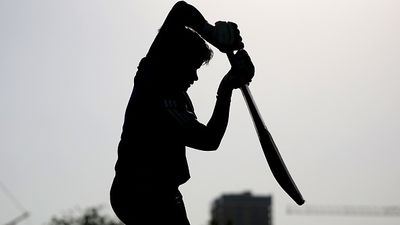 ऑस्ट्रेलिया दौरे से बाहर होने के बाद भारतीय स्टार का धूम-धड़ाका, 115 गेंदों में ठोक डाले 197 रन, जड़े 22 चौके और 11 छक्के SportsTak Hindi