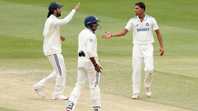 आर अश्विन के रिटायरमेंट के तुरंत बाद 26 साल के ऑफ स्पिनर की टीम इंडिया में एंट्री, बॉक्सिंग डे टेस्ट से पहले BCCI का बड़ा फैसला SportsTak Hindi