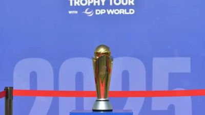 Champions Trophy Schedule : फाइनल लाहौर में होगा या दुबई में? जानिए कब लगेगी इस बात पर मुहर SportsTak Hindi