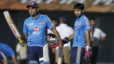 बड़ी खबर: भारतीय क्रिकेटर के पिता को 7 साल की जेल, 14 लाख का जुर्माना भी लगा, करोड़ों रुपए का है पूरा मामला SportsTak Hindi