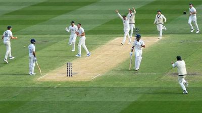 IND vs AUS: क्या ऑस्ट्रेलिया को जायसवाल की जगह कोहली को रन आउट करना था? स्टीव स्मिथ ने दी अनोखी प्रतिक्रिया SportsTak Hindi