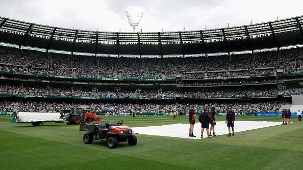 IND vs AUS: मेलबर्न का मौसम भारत-ऑस्ट्रेलिया टेस्ट के चौथे दिन कैसा रहेगा? बॉर्डर गावस्कर ट्रॉफी में किसको मिलेगी मदद, यहां जानिए लेटेस्ट वेदर अपडेट