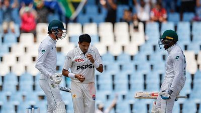 WTC Points Table: मेलबर्न टेस्ट के नतीजे से पहले ही भारत मुश्किल में फंसा, पाकिस्तान की हार से इस टीम का पत्ता साफ, WTC फाइनल के समीकरण बदले, जानें नया गणित SportsTak Hindi