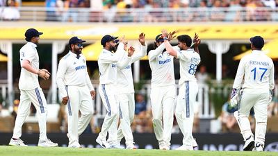 'मैं अपनी गेंदबाजी से खुश नहीं हूं', बॉक्सिंग डे टेस्ट में अपने प्रदर्शन से सुर्खियां बटोरने वाला खिलाड़ी है निराश, कहा- मैं तो यहां... SportsTak Hindi