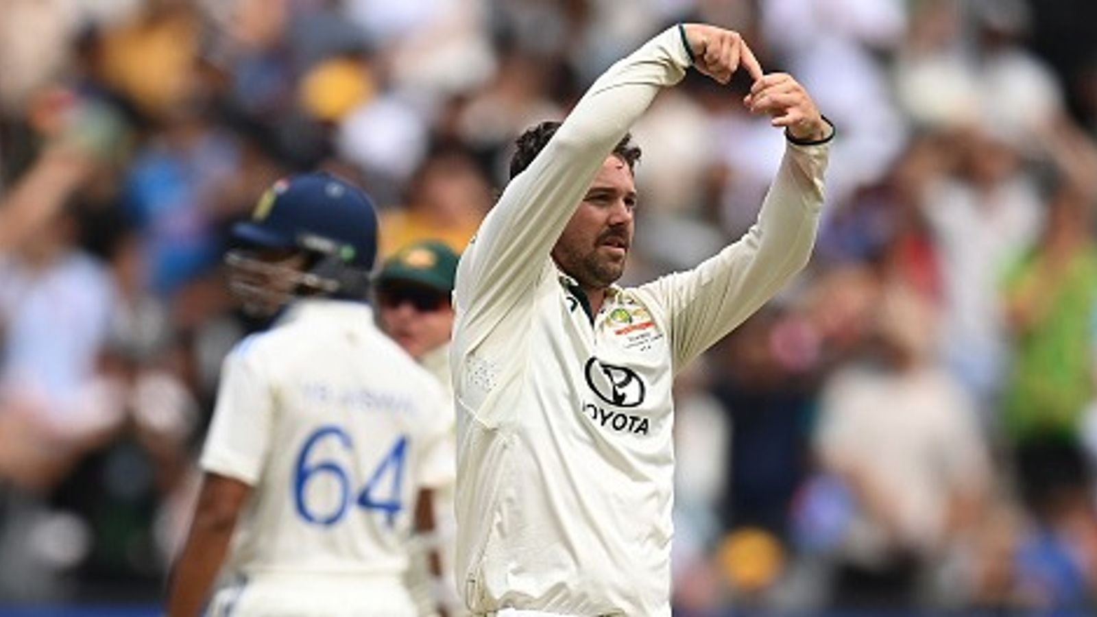 'बच्चे और महिलाएं देख रहे हैं, ऐसी सजा मिलनी चाहिए कि पीढ़ियां याद रखें ', ट्रेविस हेड के सेलिब्रेशन पर फूटा भारतीय दिग्गज का गुस्सा 'बच्चे और महिलाएं देख रहे हैं, ऐसी सजा मिलनी चाहिए कि पीढ़ियां याद रखें ', ट्रेविस हेड के सेलिब्रेशन पर फूटा भारतीय दिग्गज का गुस्सा