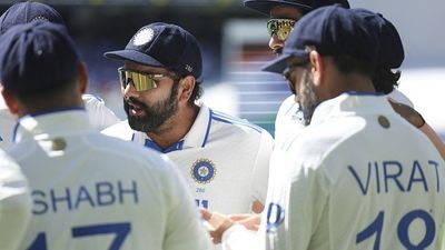 IND vs AUS: क्या भारत सिडनी टेस्ट में बचा पाएगा अपनी लाज, जानें इस मैदान पर कैसा रहा है टीम का प्रदर्शन और किसका है पलड़ा भारी SportsTak Hindi