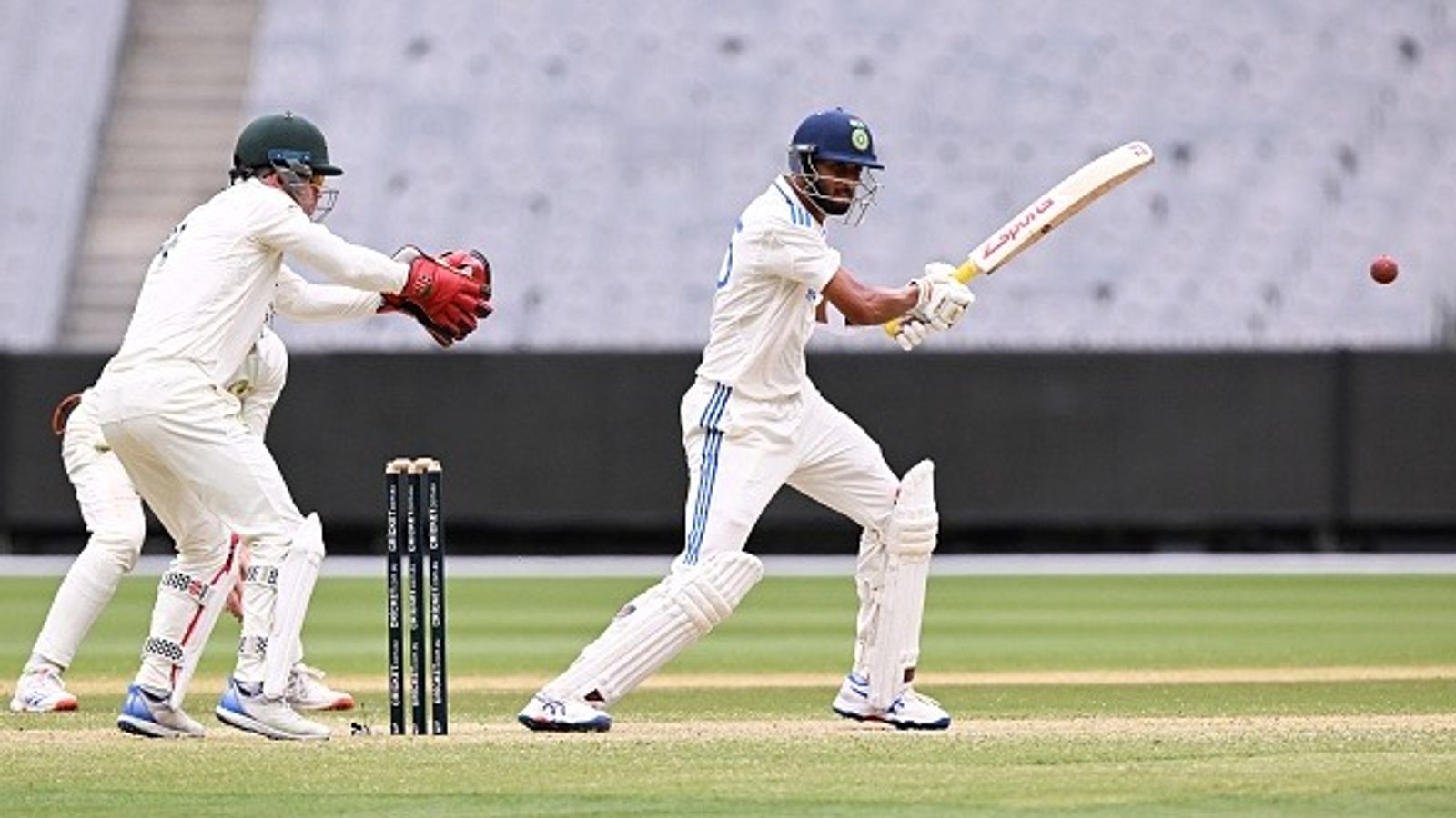 IND vs AUS : ऑस्ट्रेलिया दौरे पर टीम इंडिया की प्लेइंग इलेवन में पहली बार शामिल होगा ये खिलाड़ी, जानिए किसका कटा पत्ता IND vs AUS : ऑस्ट्रेलिया दौरे पर टीम इंडिया की प्लेइंग इलेवन में पहली बार शामिल होगा ये खिलाड़ी, जानिए किसका कटा पत्ता