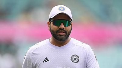 रोहित शर्मा ने सिडनी टेस्ट मैच के बीच संन्यास पर दी बड़ी अपडेट, कहा - बल्ला चल नहीं रहा तो मैं रिटायर... Rohit Sharma in Sydney