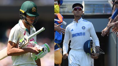 'ओए कोंस्टस, शॉट नहीं लग रहा क्या अभी'? विराट कोहली से पंगा लेने वाले ऑस्ट्रेलियाई ओपनर का यशस्वी जायसवाल ने उड़ाया मजाक, बीच मैच का Video वायरल SportsTak Hindi