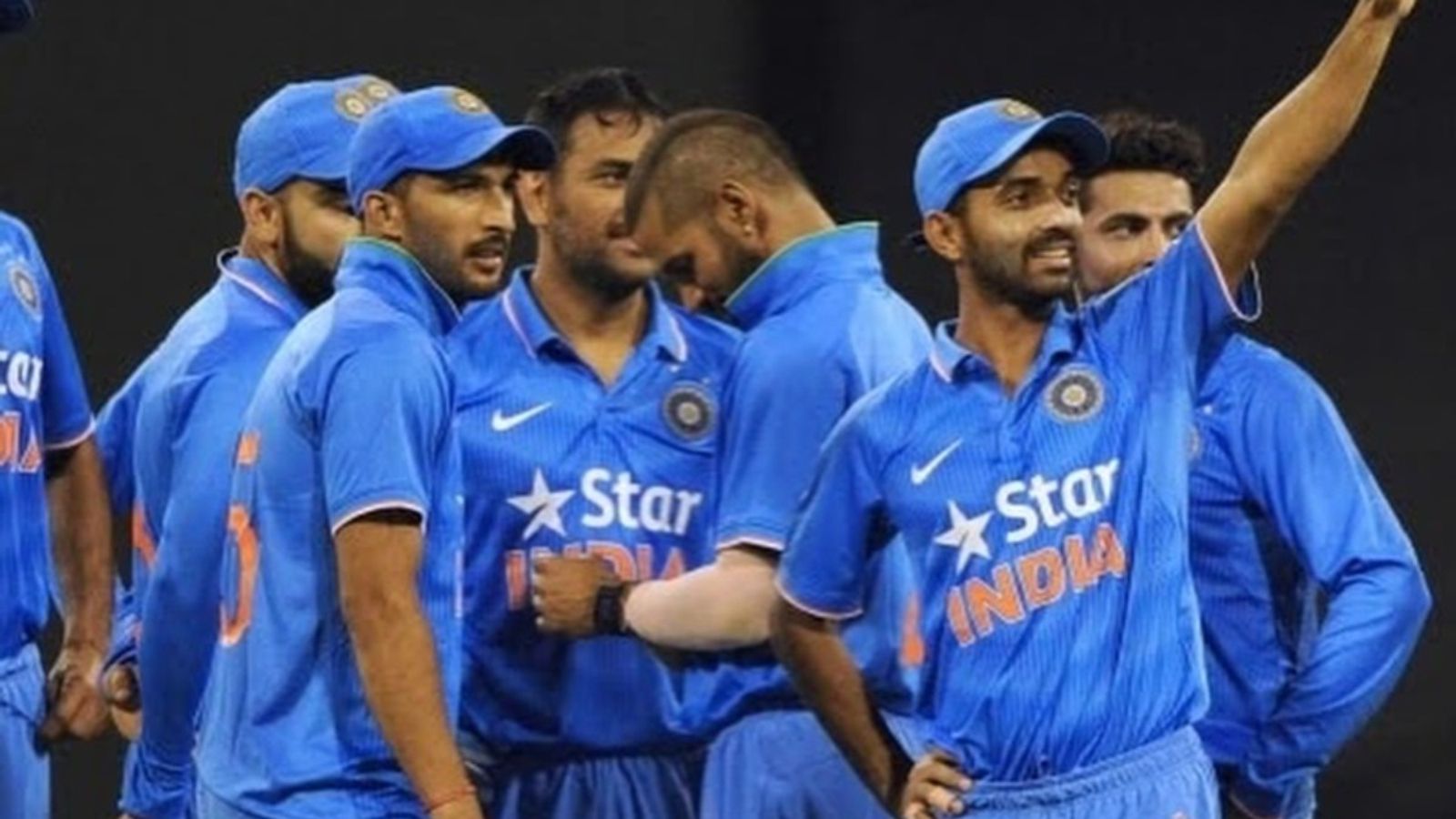 9000 से ज्यादा रन और 650 प्लस विकेट वाले भारत के धाकड़ ऑलराउंडर ने छोड़ा वनडे-टी20 क्रिकेट, ऑस्ट्रेलिया में किया था डेब्यू 9000 से ज्यादा रन और 650 प्लस विकेट वाले भारत के धाकड़ ऑलराउंडर ने छोड़ा वनडे-टी20 क्रिकेट, ऑस्ट्रेलिया में किया था डेब्यू