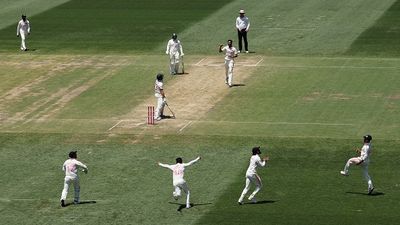 IND vs AUS: सिडनी की पिच पर खड़े हुए सवाल, पूर्व भारतीय कप्तान ने बताया रद्दी, कहा- WTC में पॉइंट लेने के लिए... SportsTak Hindi