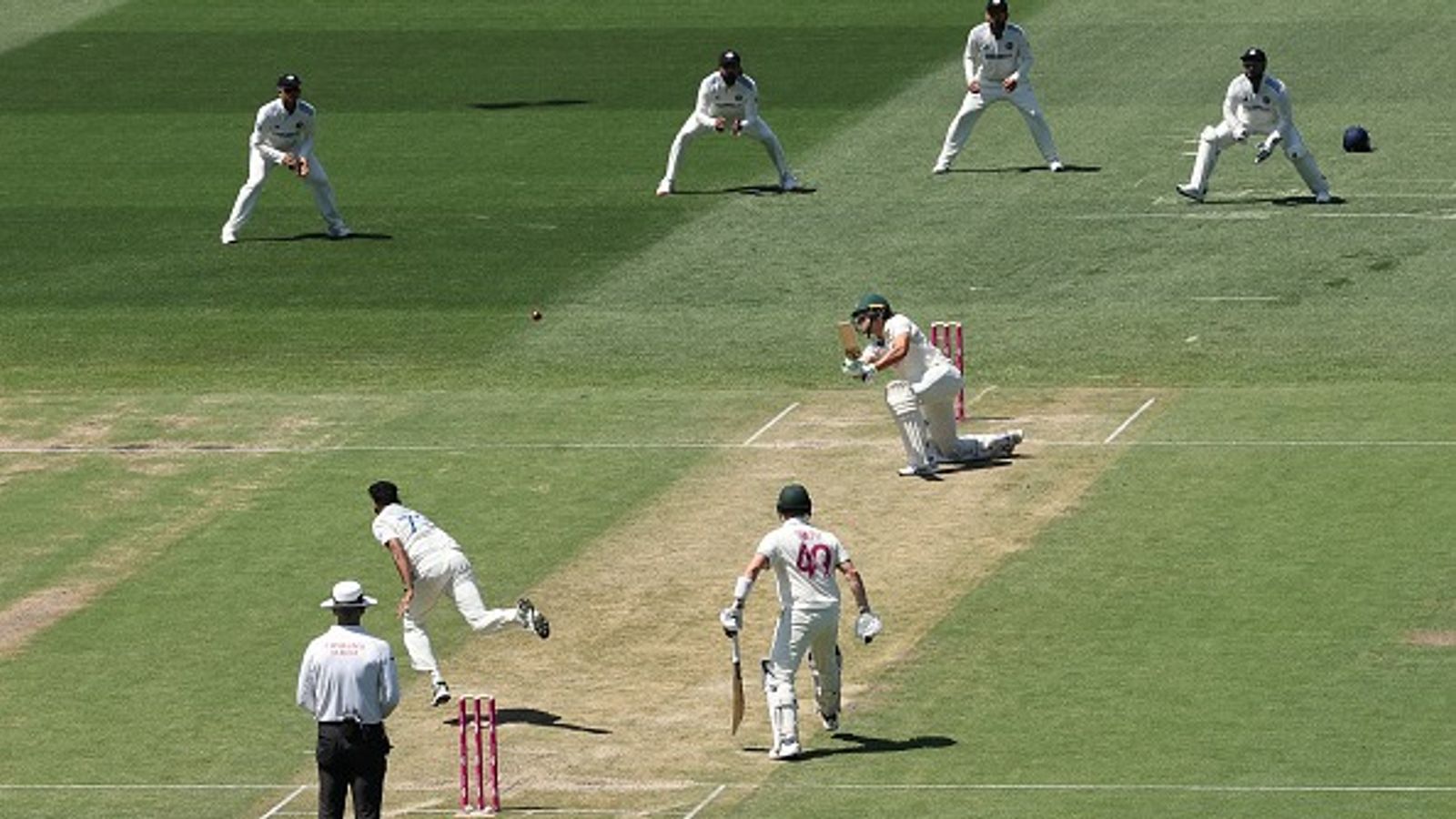 ICC ने बॉर्डर गावस्कर ट्रॉफी में इस्तेमाल हुई पिच को दी रेटिंग, ढाई दिन में खत्म होने वाले सिडनी टेस्ट को लेकर सुनाया ये फैसला ICC ने बॉर्डर गावस्कर ट्रॉफी में इस्तेमाल हुई पिच को दी रेटिंग, ढाई दिन में खत्म होने वाले सिडनी टेस्ट को लेकर सुनाया ये फैसला