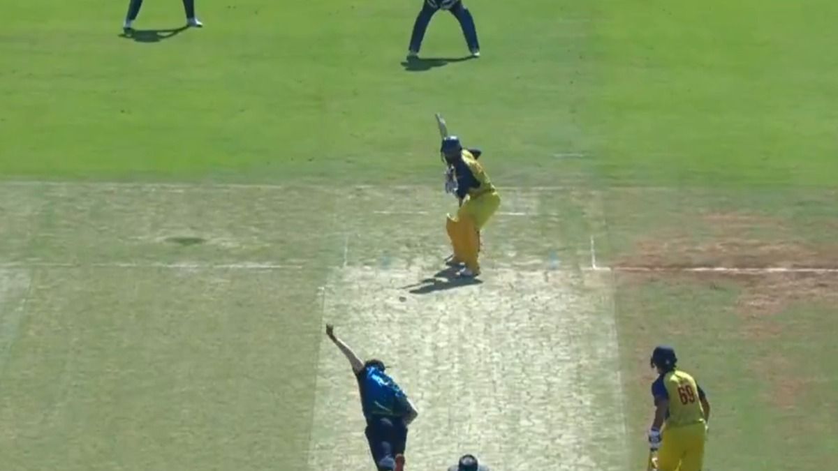 Video : 4,4,4,4...KKR ने जिसे निकाला, उसी ने छह गेंद में 6 चौके लगाकर किया धमाल, IPL में नहीं बिकने वाला जानिए कौन है ये जांबाज ?
