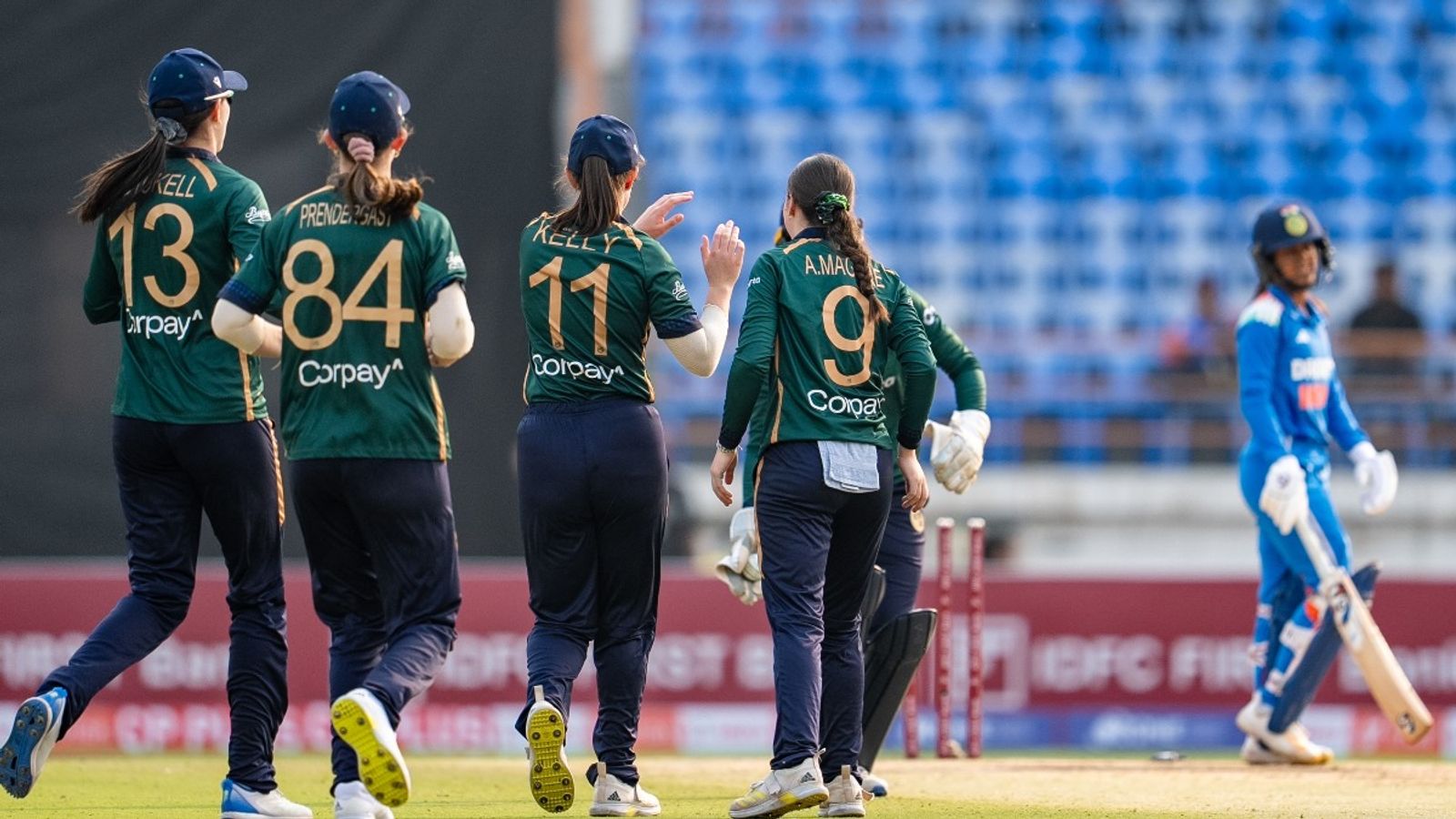 भारत के खिलाफ मैच के बाद इस गेंदबाज पर टूटी आफत, गेंदबाजी एक्शन पर खड़े हुए सवाल, रिपोर्ट भी की गई भारत के खिलाफ मैच के बाद इस गेंदबाज पर टूटी आफत, गेंदबाजी एक्शन पर खड़े हुए सवाल, रिपोर्ट भी की गई