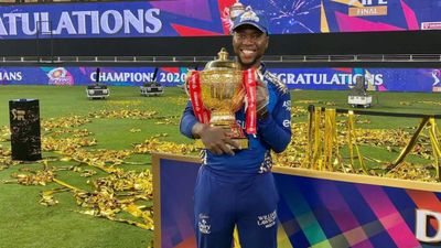 'उन्होंने मुझसे कहा था कि मेरी वजह से टीम को हार मिली', गुजरात टाइटंस के बैटर का मालिक पर बड़ा आरोप SportsTak Hindi