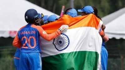 U19 World Cup: भारत ने स्कॉटलैंड को 45 पर आउट कर 119 रन से जीता प्रैक्टिस मैच, 11 बॉलर्स लगाकर विरोधी टीम के छुड़ाए छक्के SportsTak Hindi