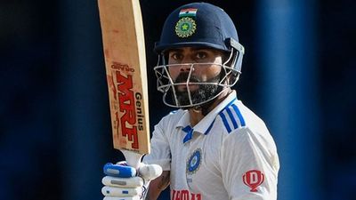 विराट कोहली, ऋषभ पंत दिल्ली के लिए खेलेंगे रणजी ट्रॉफी? DDCA ने आखिरी राउंड के मैच से पहले उठाया बड़ा कदम Kohli's availability for Ranji Trophy still uncertain, DDCA confirms