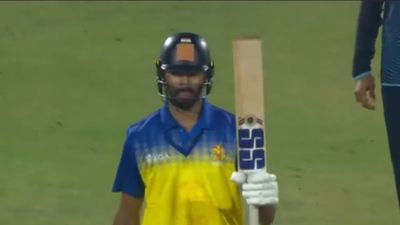 Vijay Hazare Trophy 2024-25, Semi-Final 1: पडिक्कल- रविचंद्रन के कमाल से कर्नाटक ने मारी बाजी, हरियाणा को 5 विकेट से हराकर फाइनल में की एंट्री SportsTak Hindi