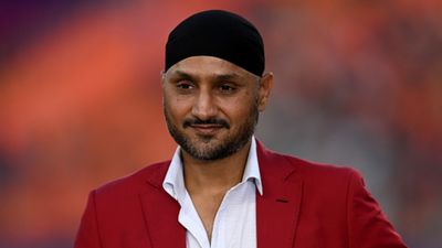 'यही नियम पहले भी थे, मेरा सवाल है कि इसमें बदलाव किसने किया', BCCI की नई पॉलिसी पर हरभजन सिंह ने उठाए सवाल Harbhajan Singh
