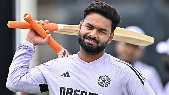 बड़ी खबर : Champions Trophy 2025 में सेलेक्शन के बाद ऋषभ पंत को मिला बड़ा तोहफा, कप्तान बनने का रास्ता हुआ साफ 