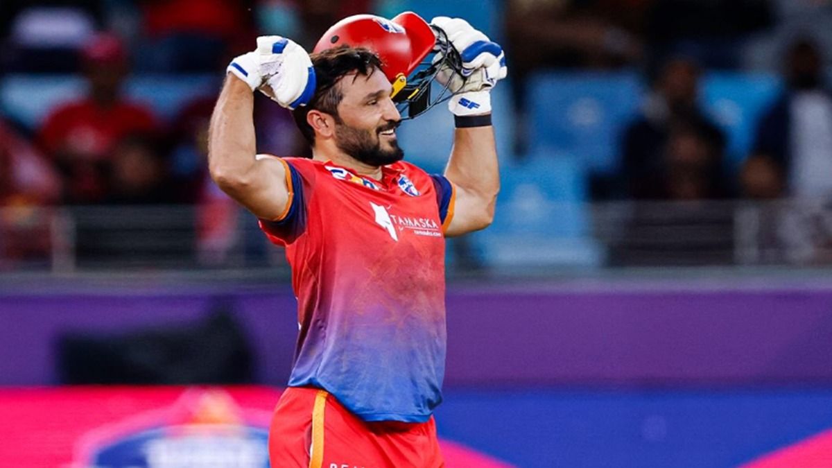 IPL 2025 में अनसोल्‍ड रहे खिलाड़ी का तूफान, 78 रन की खेली आतिशी पारी, ILT20 में कैपिटल्‍स को दिलाई दूसरी जीत