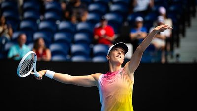 Australian open 2025 में 13 साल बाद बाद हुआ ये कमाल, क्वार्टर फाइनल में इगा स्वियातेक ने कर दिया हैरान SportsTak Hindi