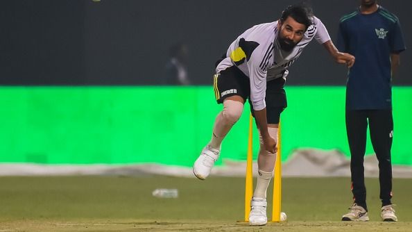 IND vs ENG: मोहम्मद शमी को पहले टी20 में टीम इंडिया में क्यों नहीं मिली जगह? सूर्यकुमार यादव की खामोशी से गहराया रहस्य