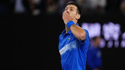 Australian Open: नोवाक जोकोविच पहला सेट हारने के बाद सेमीफाइनल में रिटायर, एलेक्जेंडर ज्वेरेव पहली बार फाइनल में दाखिल SportsTak Hindi