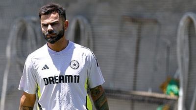 विराट कोहली का रणजी में कैसा है रिकॉर्ड? 12 साल बाद रेलवे के खिलाफ क्या दिखा पाएंगे जलवा, यहां जानें सबकुछ SportsTak Hindi