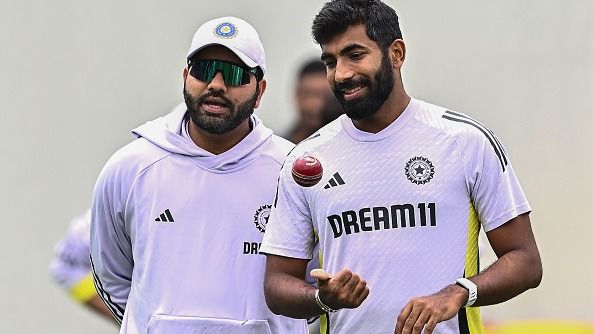 क्या जसप्रीत बुमराह चैंपियंस ट्रॉफी तक हो जाएंगे पूरी तरह फिट? रोहित शर्मा ने कर दिया सबकुछ साफ, बोले- उम्मीद है कि मोहम्मद शमी...